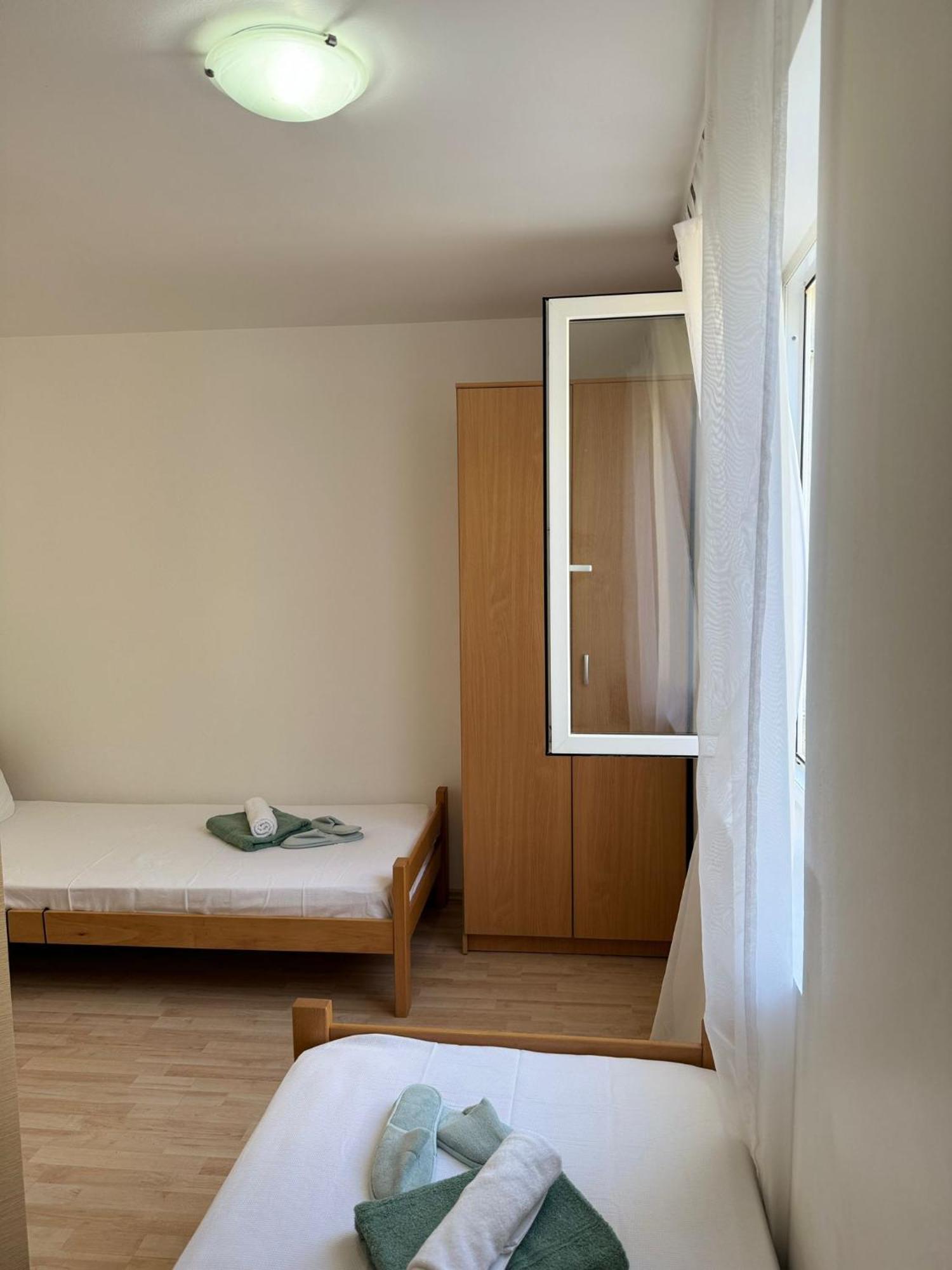 Villa Domgjoni Crikvenica Oda fotoğraf